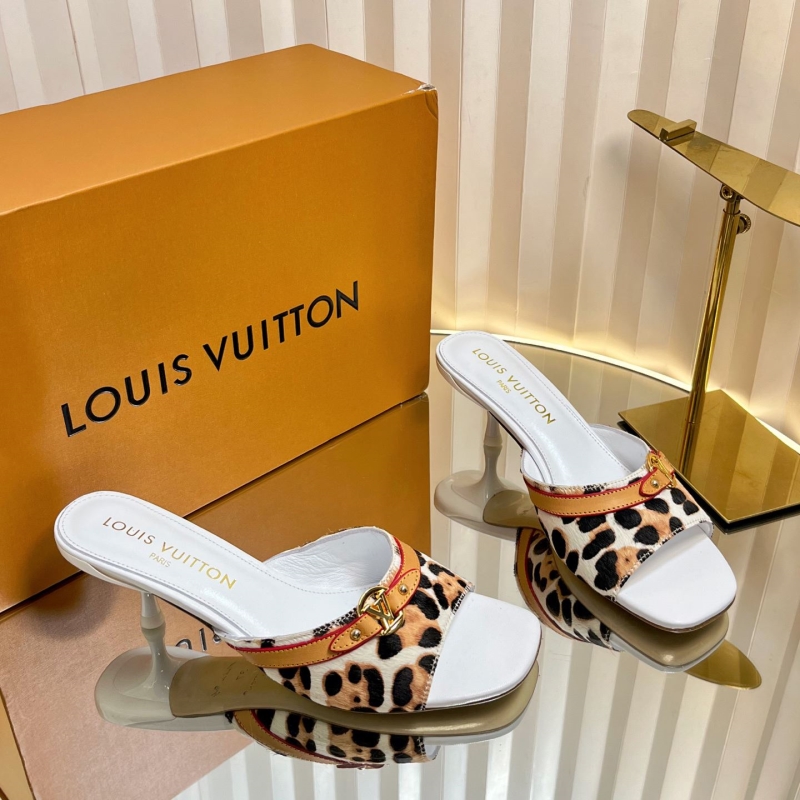 l0vis Vvtt0n heeled shoes
